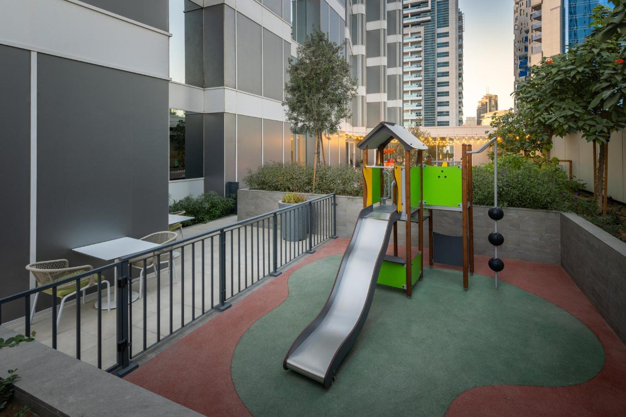 Staybridge Suites Dubai Business Bay By Ihg Esterno foto